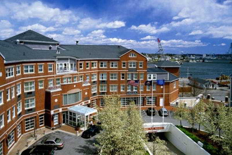 Sheraton Portsmouth Harborside Hotel Exterior photo